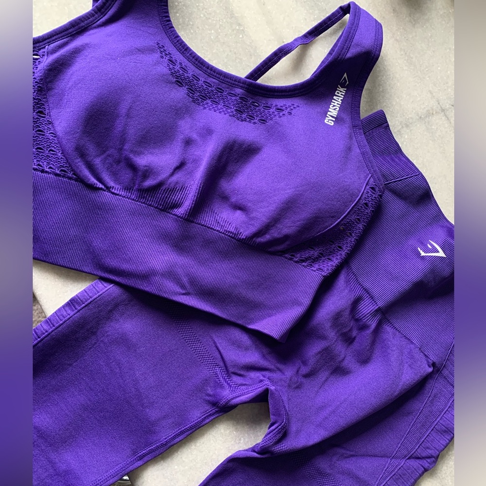 Gymshark set, purple size small leggings and bra